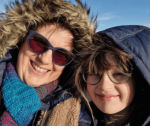 Breakthrough T1D UK supporters Amanda and Bella Lepley.