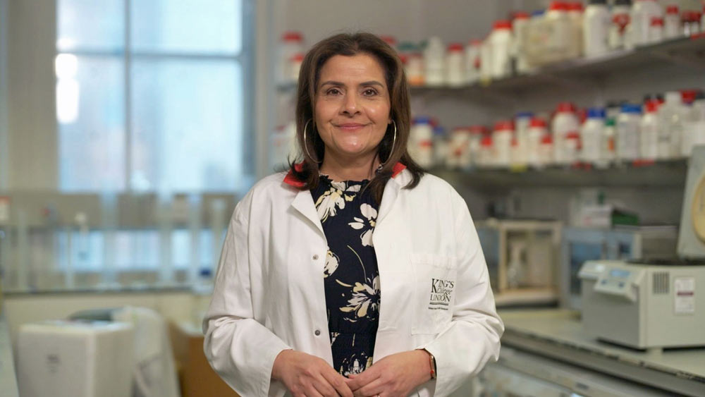 Nina Wadia in a laboratory